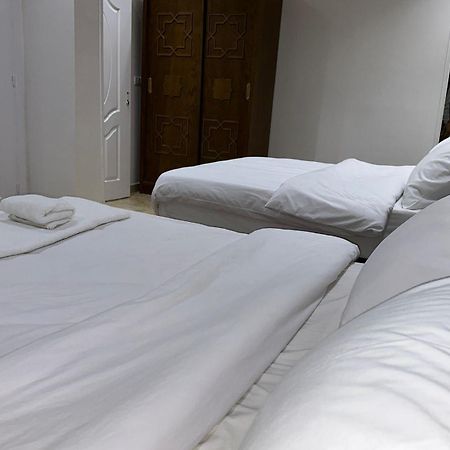 Full Pyramids View Apartment With Balcony For 8 P Kafret el-Gabal المظهر الخارجي الصورة