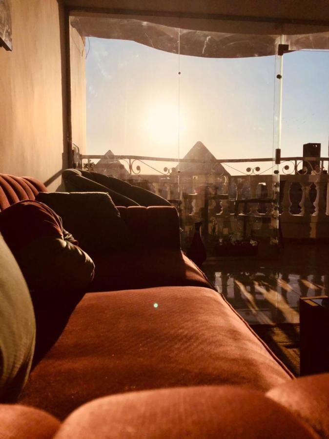 Full Pyramids View Apartment With Balcony For 8 P Kafret el-Gabal المظهر الخارجي الصورة