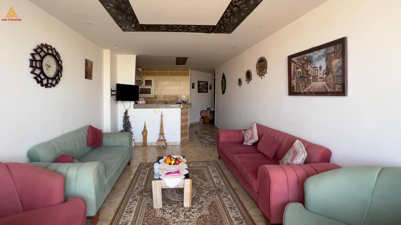 Full Pyramids View Apartment With Balcony For 8 P Kafret el-Gabal المظهر الخارجي الصورة